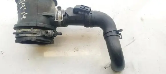 Mazda 6 Air intake hose/pipe SH0113225 SH01-13225