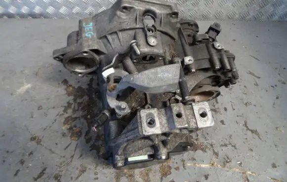 Volkswagen New Beetle Manual 5 speed gearbox JEG