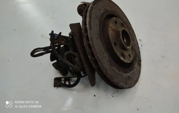 Citroen C5 Front wheel hub spindle knuckle