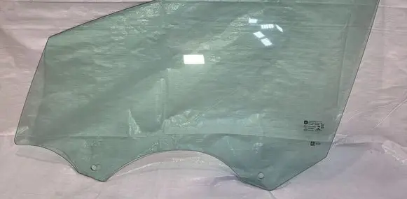 Opel Astra K Front door window glass four-door