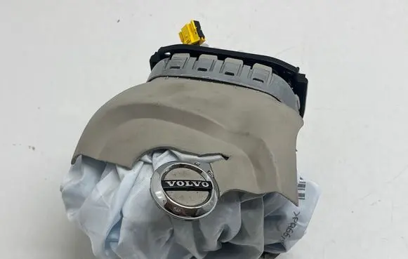 Volvo XC60 Steering wheel airbag P31690212 1T001203430589