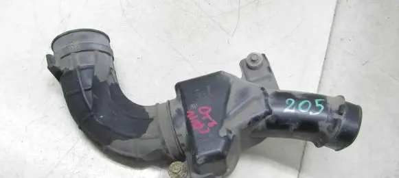 Honda CR-V Intake resonator 