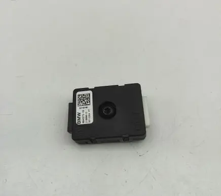 BMW X6 G06 Aerial antenna amplifier 6840273