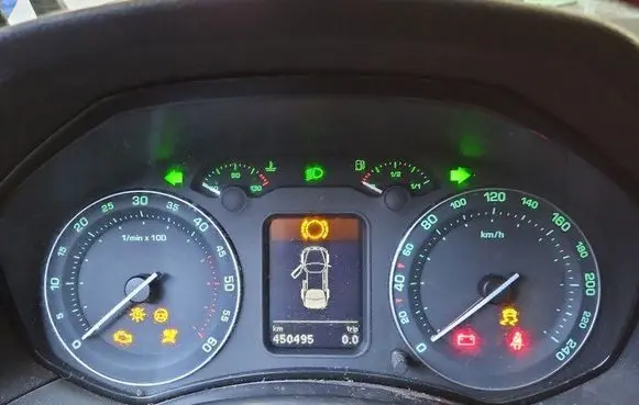 Speedometer (instrument cluster)