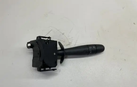 Renault Trafic II (X83) Wiper control stalk 8200070265