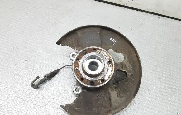 Cadillac BLS Front wheel hub spindle knuckle
