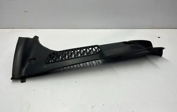 Land Rover Discovery 5 Other trunk/boot trim element HY3244248