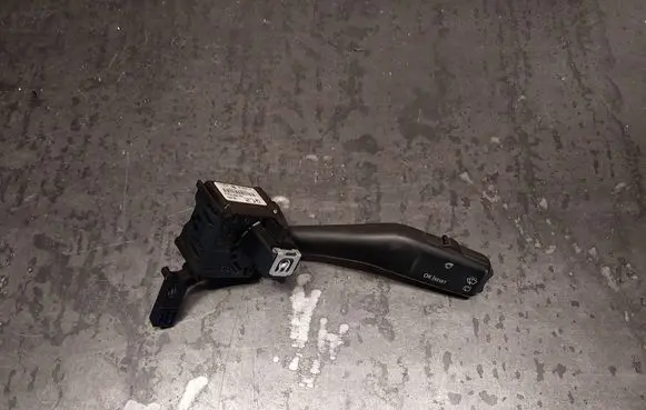 Skoda Octavia Mk2 (1Z) Wiper control stalk 1K0953519A