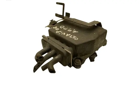 Skoda Octavia Mk2 (1Z) Turbo solenoid valve 6Q0131075 6Q0906625D