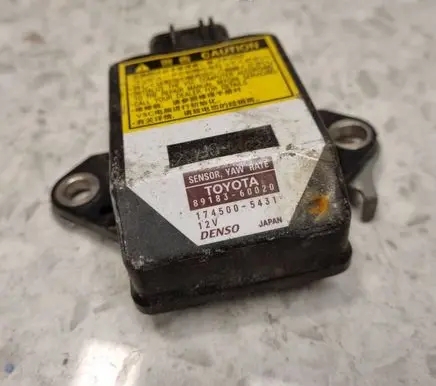 Lexus IS 220D-250-350 ESP acceleration yaw rate sensor 8918360020 1745005431