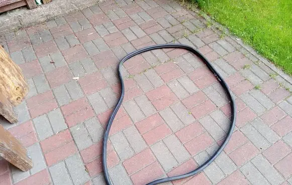 Hyundai Ioniq 5 Front door rubber seal 