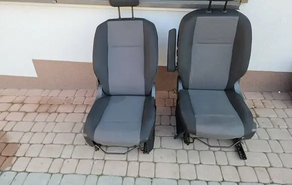 Seat set