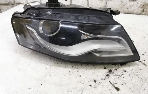 Audi A4 S4 B8 8K Headlight/headlamp 8K0941004G