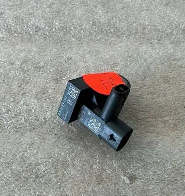 Audi Q4 Sportback e-tron Airbag deployment crash/impact sensor 85E959651