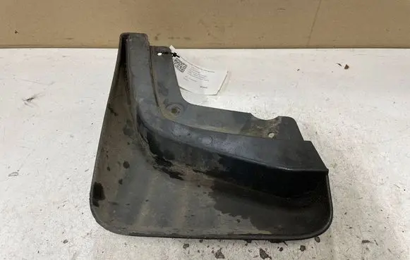 Volvo XC90 Front mudguard 30698124