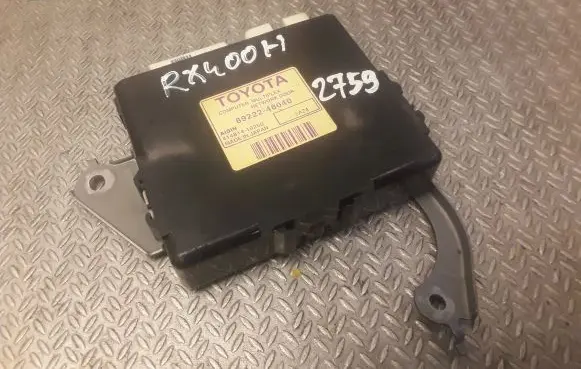 Lexus RX 330 - 350 - 400H Other devices 8922248040