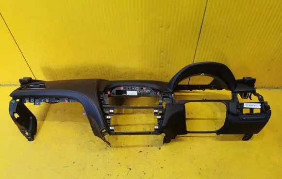 BMW 6 F06 Gran coupe Dashboard 9238624