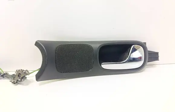 Audi A4 S4 B5 8D Front door interior handle 8D0837020