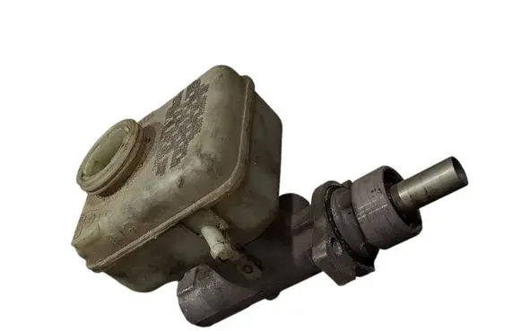 Volkswagen Golf IV Master brake cylinder 21027099