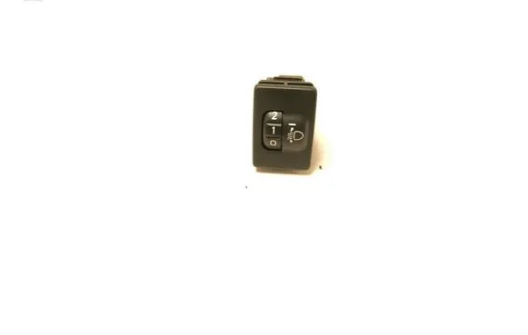 Toyota Avensis T270 Light switch 8415202080