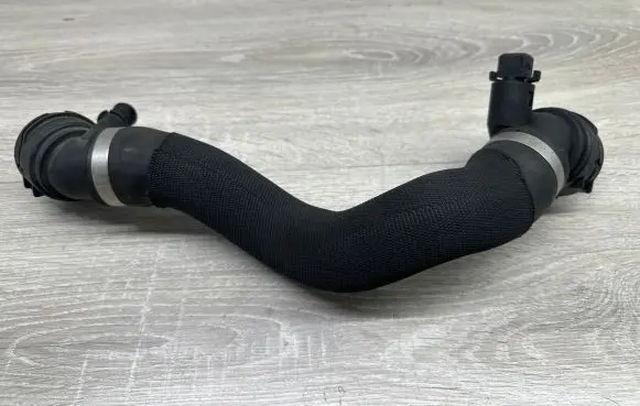 BMW 7 F01 F02 F03 F04 Engine coolant pipe/hose 7575620