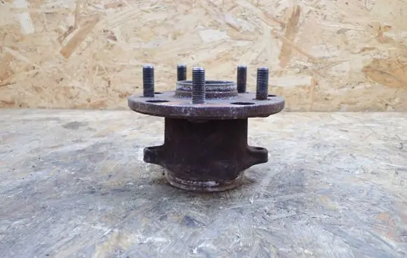 Lexus IS III XE30 Rear wheel hub 