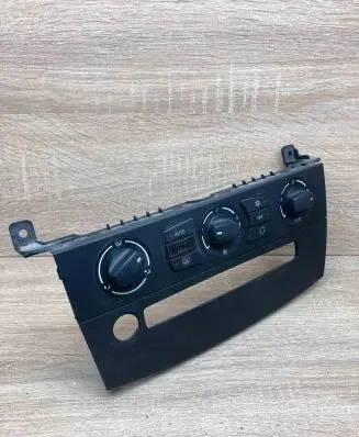 BMW 5 E60 E61 Climate control unit 6956825 7063145