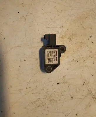 Volvo V50 Airbag deployment crash/impact sensor 30737139