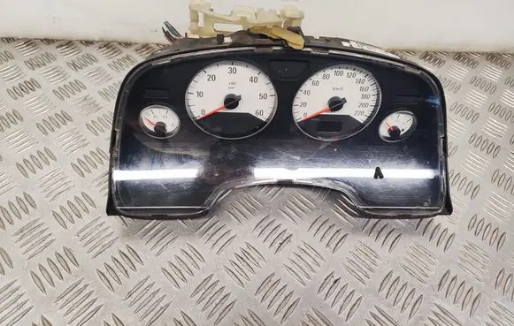 Opel Zafira A Speedometer (instrument cluster) 24461761 24461761JN