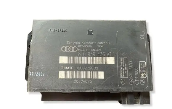 Audi A4 S4 B7 8E 8H Comfort/convenience module 8E0959433AT