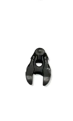 Ford Focus Fuel Injector clamp holder 23826