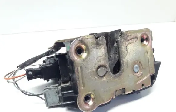 Renault Laguna I Front door lock