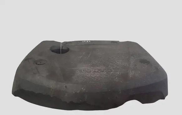 Volvo V40 Engine cover (trim) 31368888
