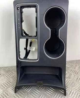 KIA Sorento Gear shifter surround trim plastic