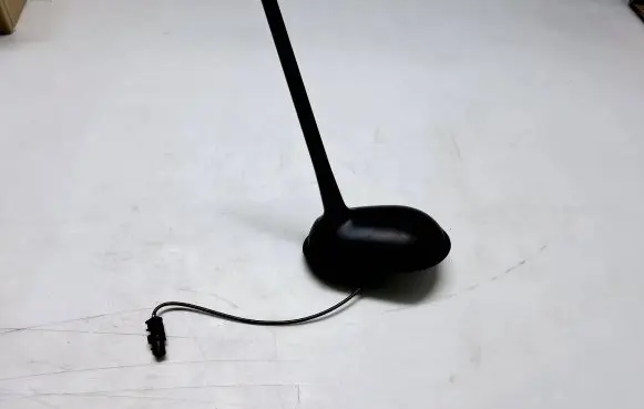 Mercedes-Benz B W245 Aerial GPS antenna A1698203375 084002236457 50010426