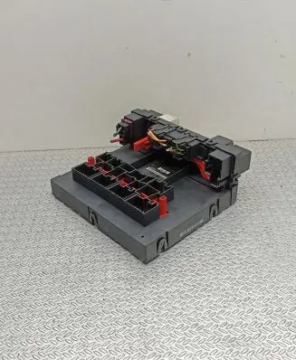 Volkswagen PASSAT B6 Comfort/convenience module 3C0937049B 03840138 H37S1002