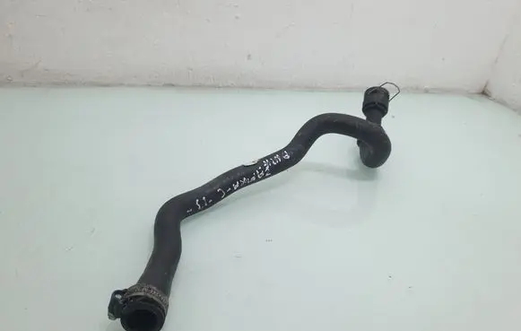 Opel Zafira C Engine coolant pipe/hose