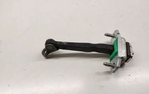 KIA Sorento Rear door check strap stopper