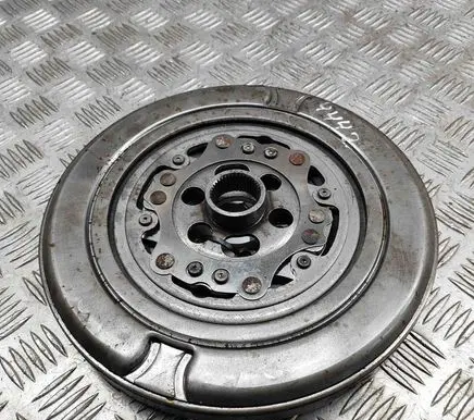 Skoda Superb B8 (3V) Flywheel 04E105266AA