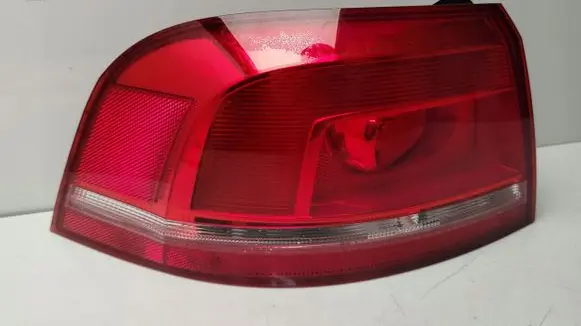 Volkswagen PASSAT B7 Rear/tail lights 3AF945095A