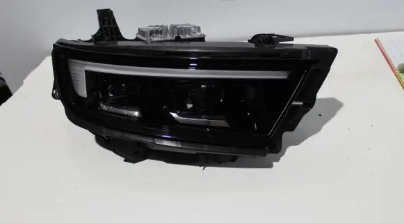 Opel Astra L Headlight/headlamp 9855316680