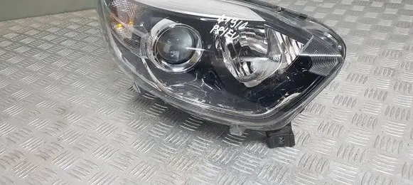 Renault Captur Headlight/headlamp 4191ATS