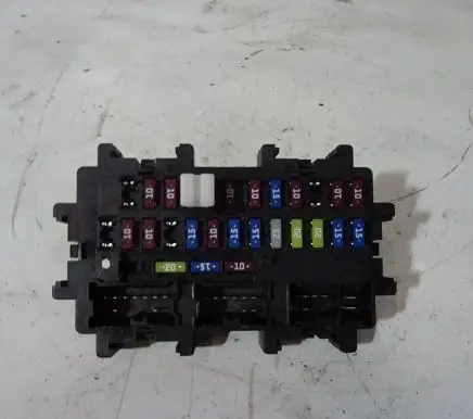 Renault Koleos I Fuse box set 252360745R