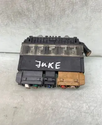 Nissan Juke I F15 Positive wiring loom G6090485