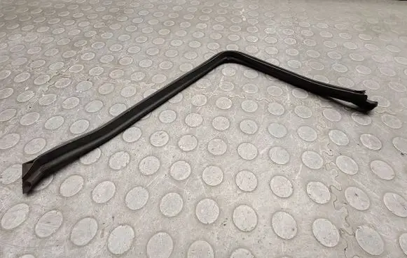 BMW 5 E39 Other engine bay part 8238600 51718238600