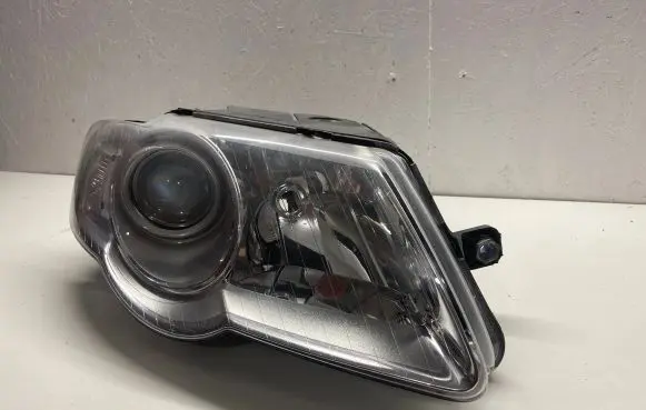 Volkswagen PASSAT B6 Headlight/headlamp 3C0941006AB 89316400