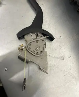 Citroen C-Crosser Handbrake/parking brake lever assembly