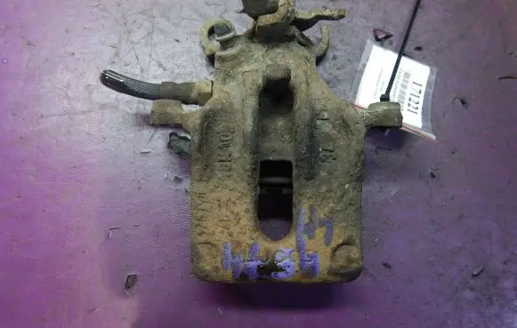 Ford Focus Rear brake caliper