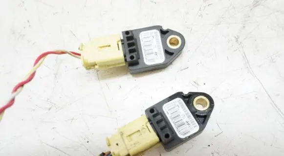 KIA Cerato Airbag deployment crash/impact sensor 95920-2F100