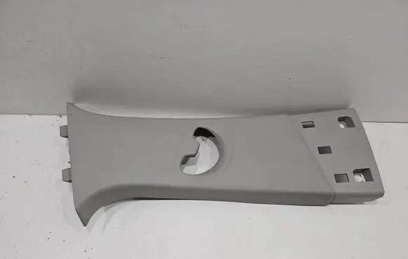 BMW X1 E84 (B) pillar trim (top) 17491511